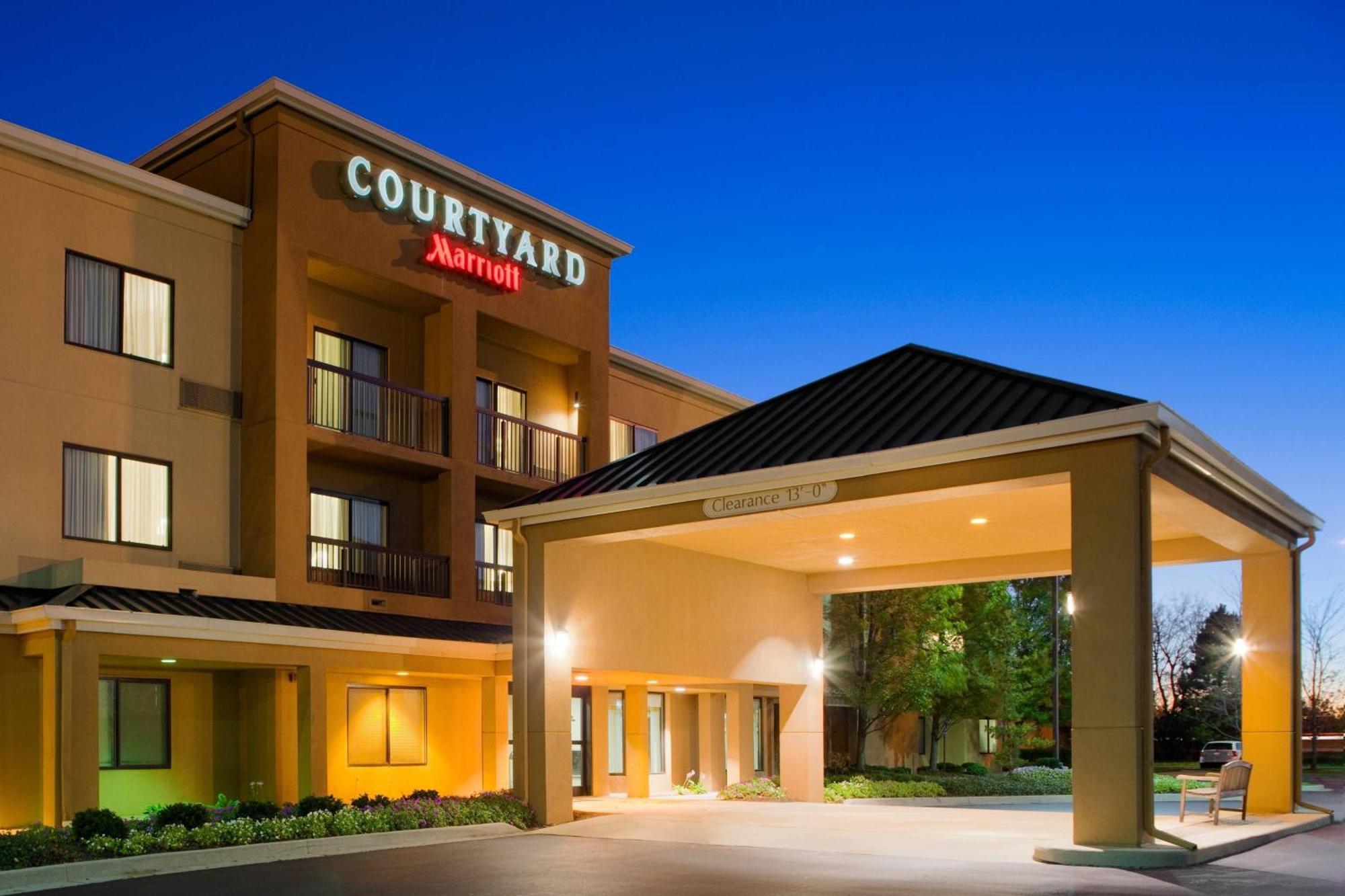 Hotel Courtyard Toledo Rossford/Perrysburg Exterior foto